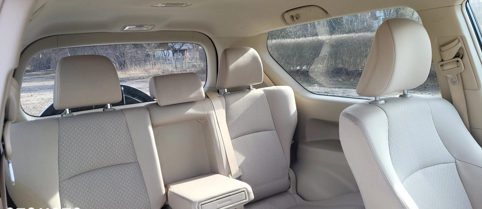 Toyota Land Cruiser cena 214900 przebieg: 21000, rok produkcji 2020 z Daleszyce małe 121